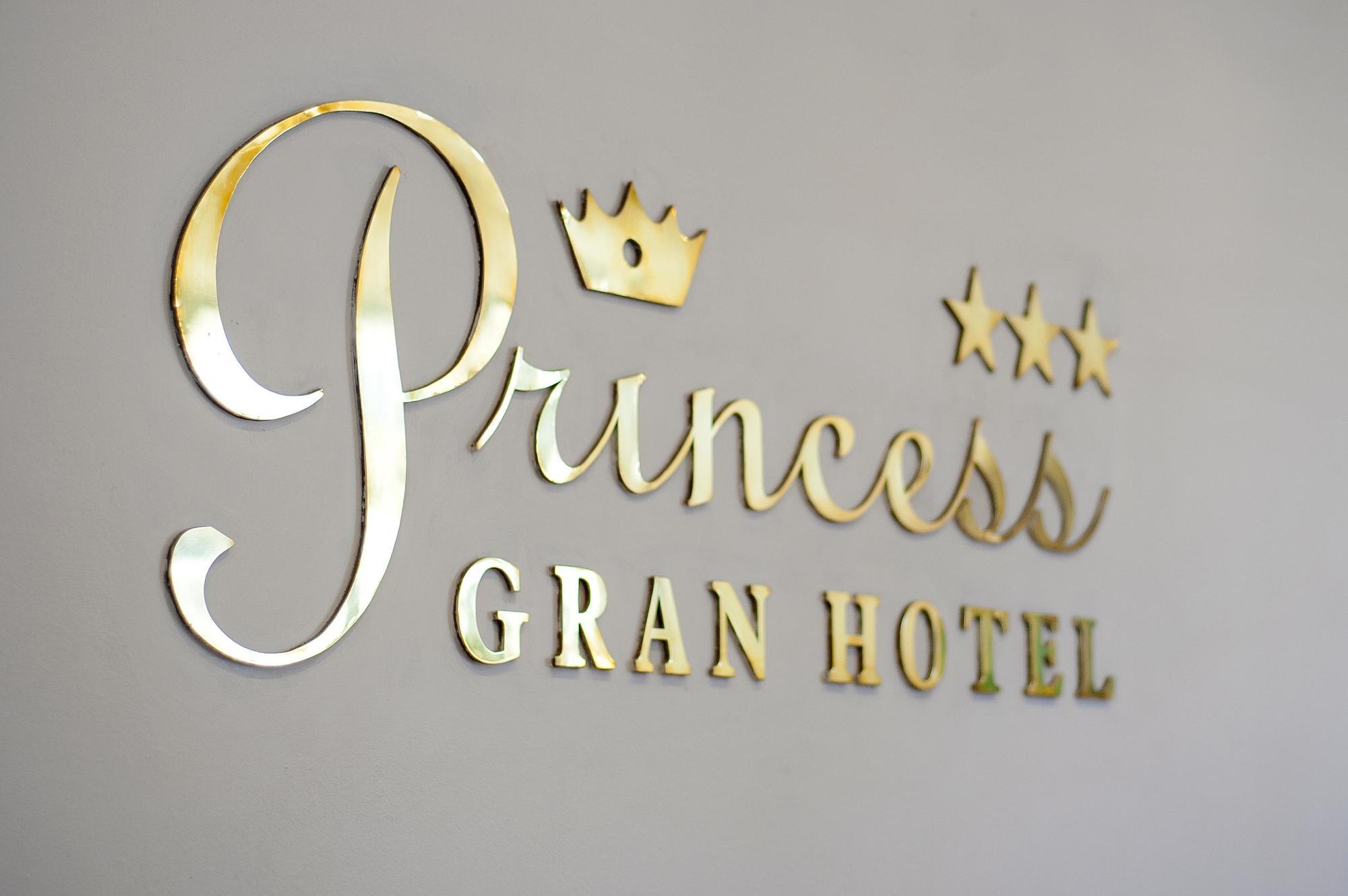 Hotel Princess ميندوزا المظهر الخارجي الصورة